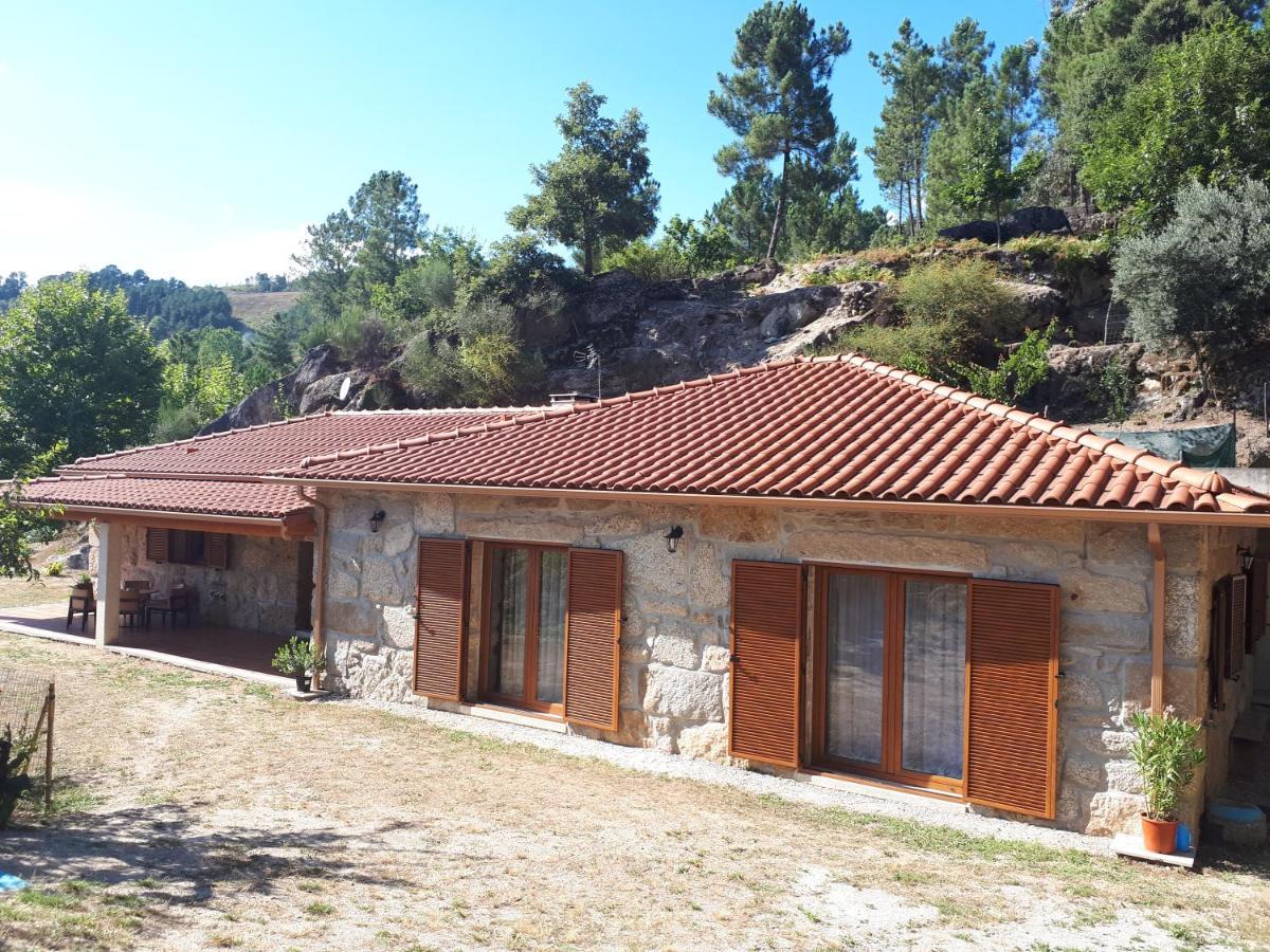 فيلا Casa Da Fragoeira Gandarela de Basto المظهر الخارجي الصورة