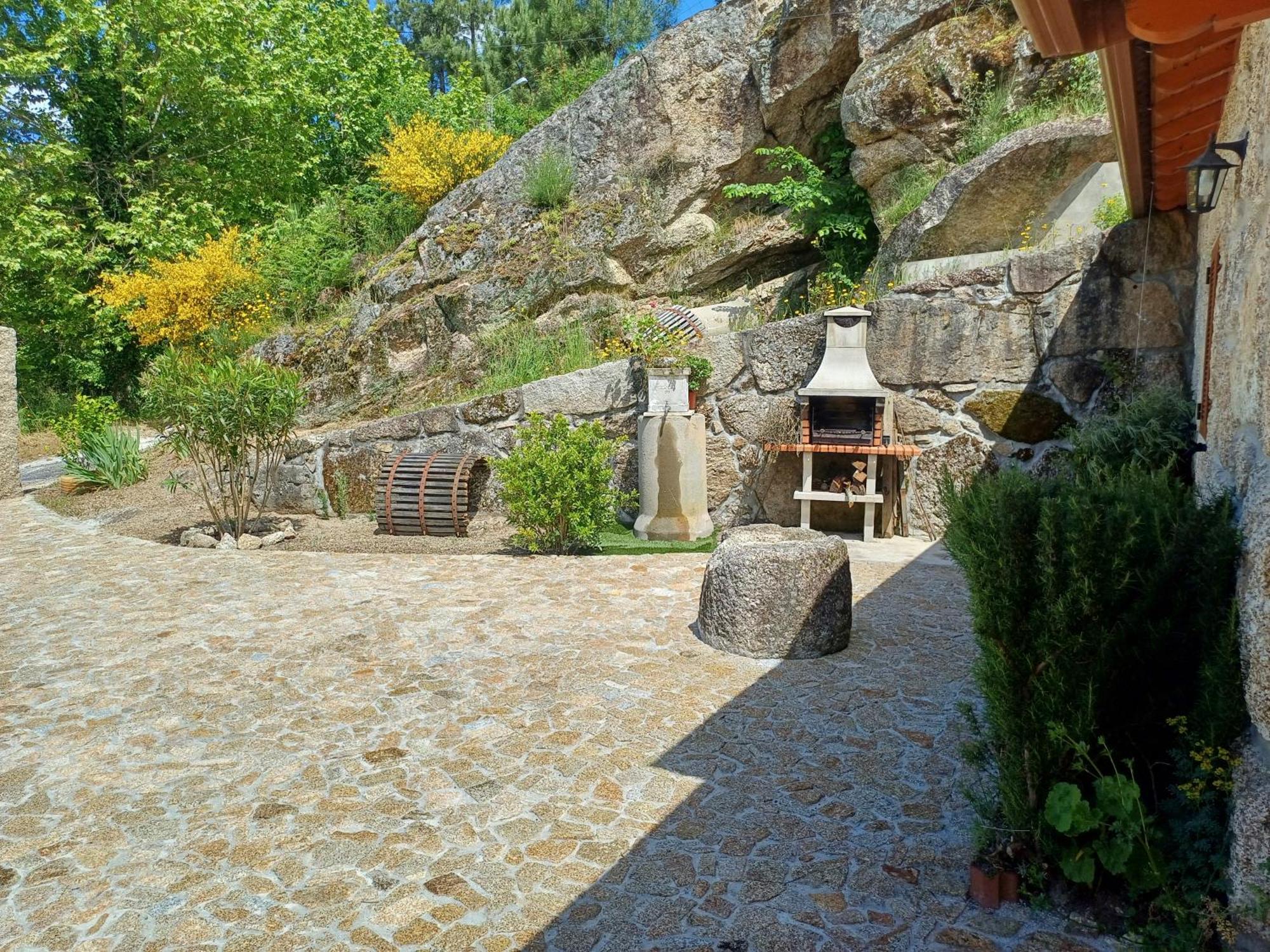 فيلا Casa Da Fragoeira Gandarela de Basto المظهر الخارجي الصورة